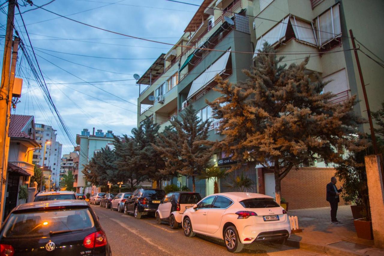 Nuestra Casa Hotel Tirana Exterior foto